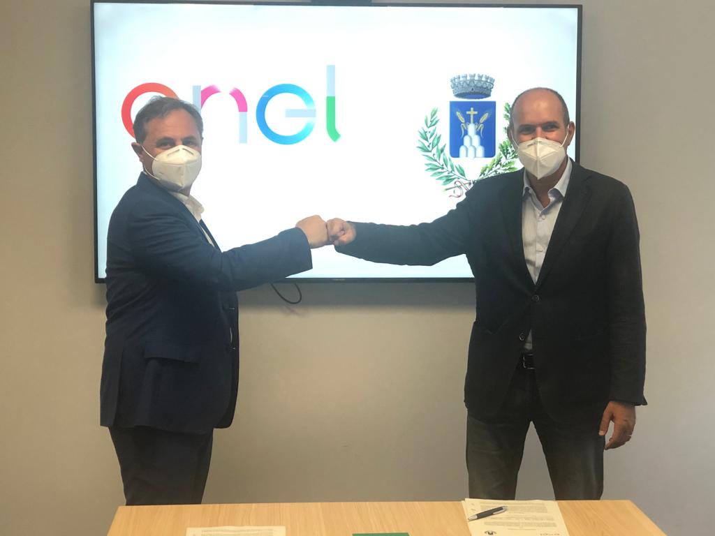 Nuovi impianti di ricarica auto elettriche nel territorio comunale. Primo step del Protocollo d’intesa tra Comune ed Enel per la sostenibilità ambientale